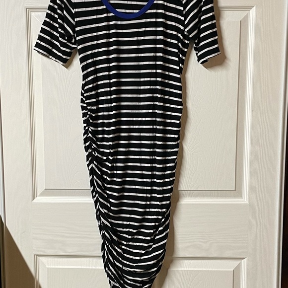 Motherhood maternity size large dress over the knee (6) - Picture 8 of 9